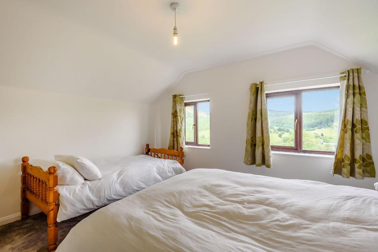 3 Tyn Y Mynydd Villa Betws-y-Coed Bagian luar foto